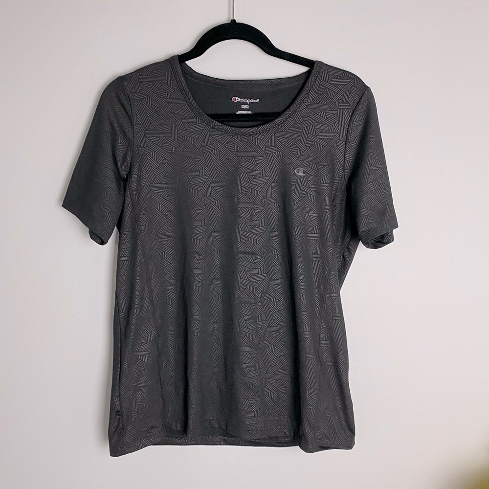 Champion Short Sleeves Top (Medium)
